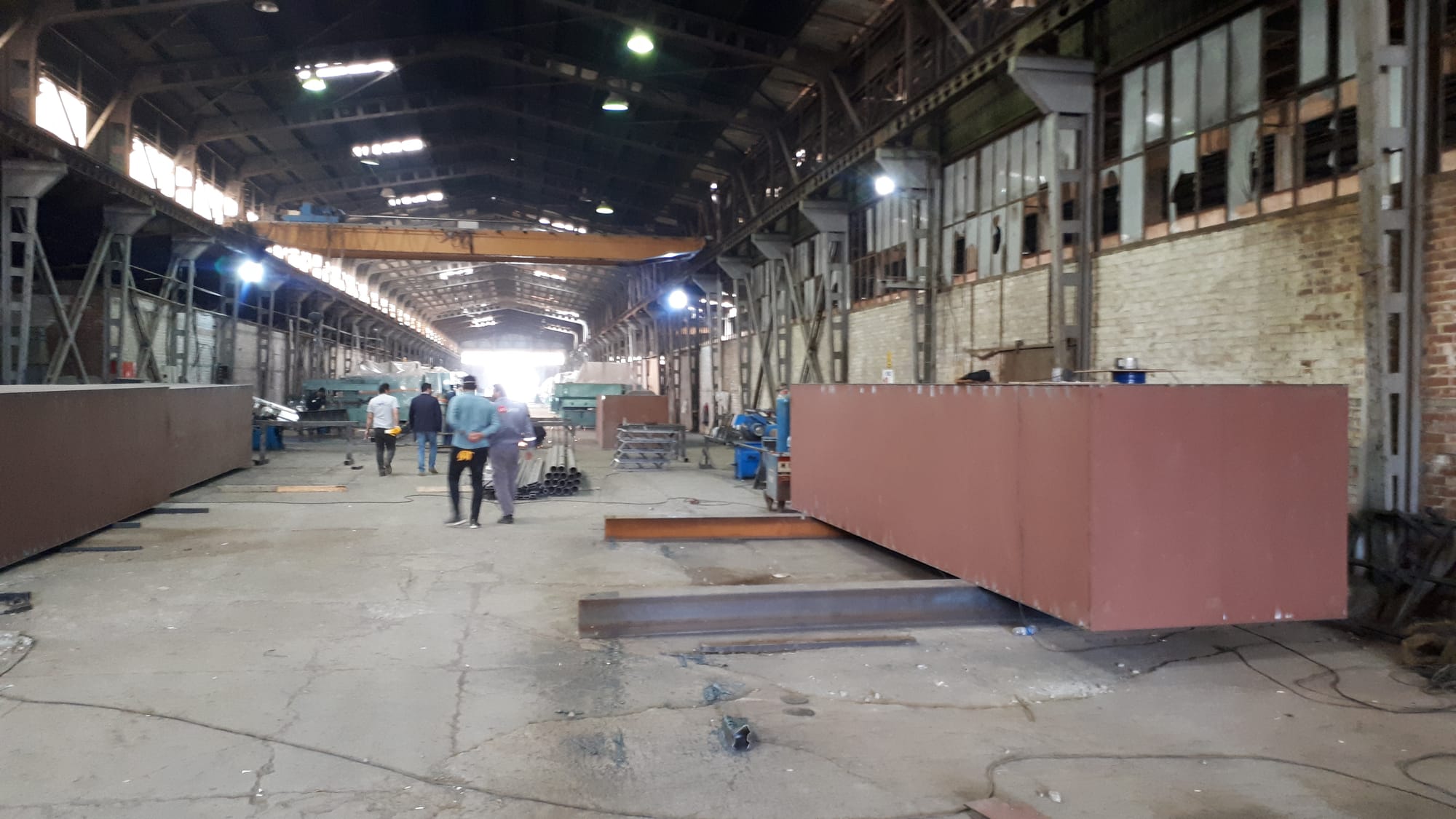 SUBMERSIBLE PONTOON PRODUCTION AND SUPPLY FOR LATINA PICTURES 22