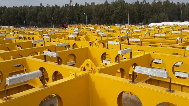 Anodes for the world's deepest pipeline passage (-1,400 m) 6