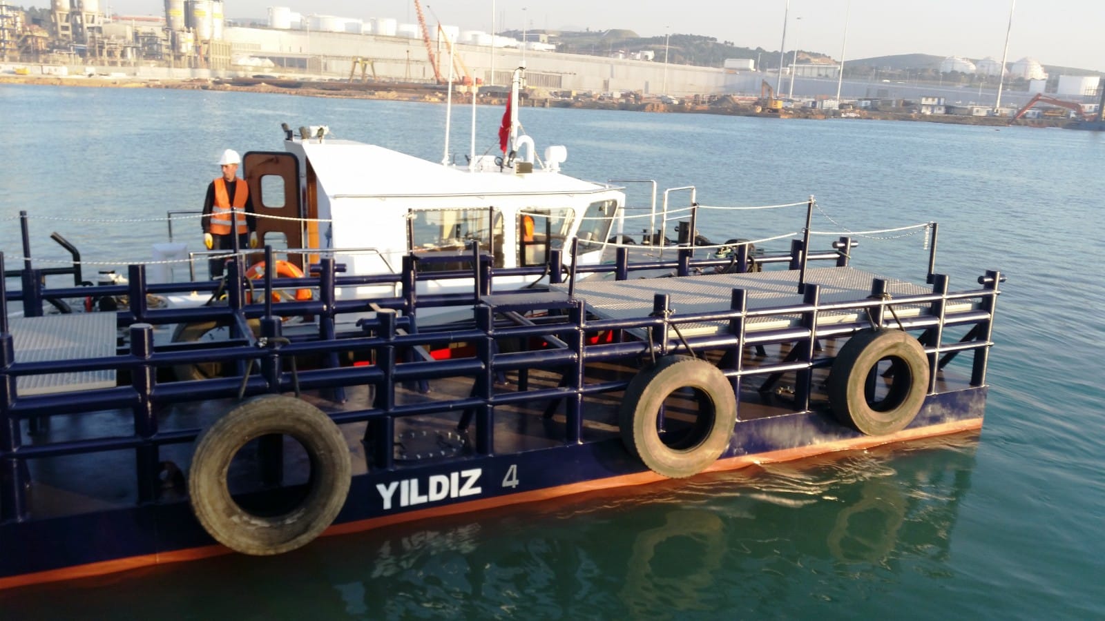 Floating piers AY and YILDIZ for Petkim Aliağa Port 13